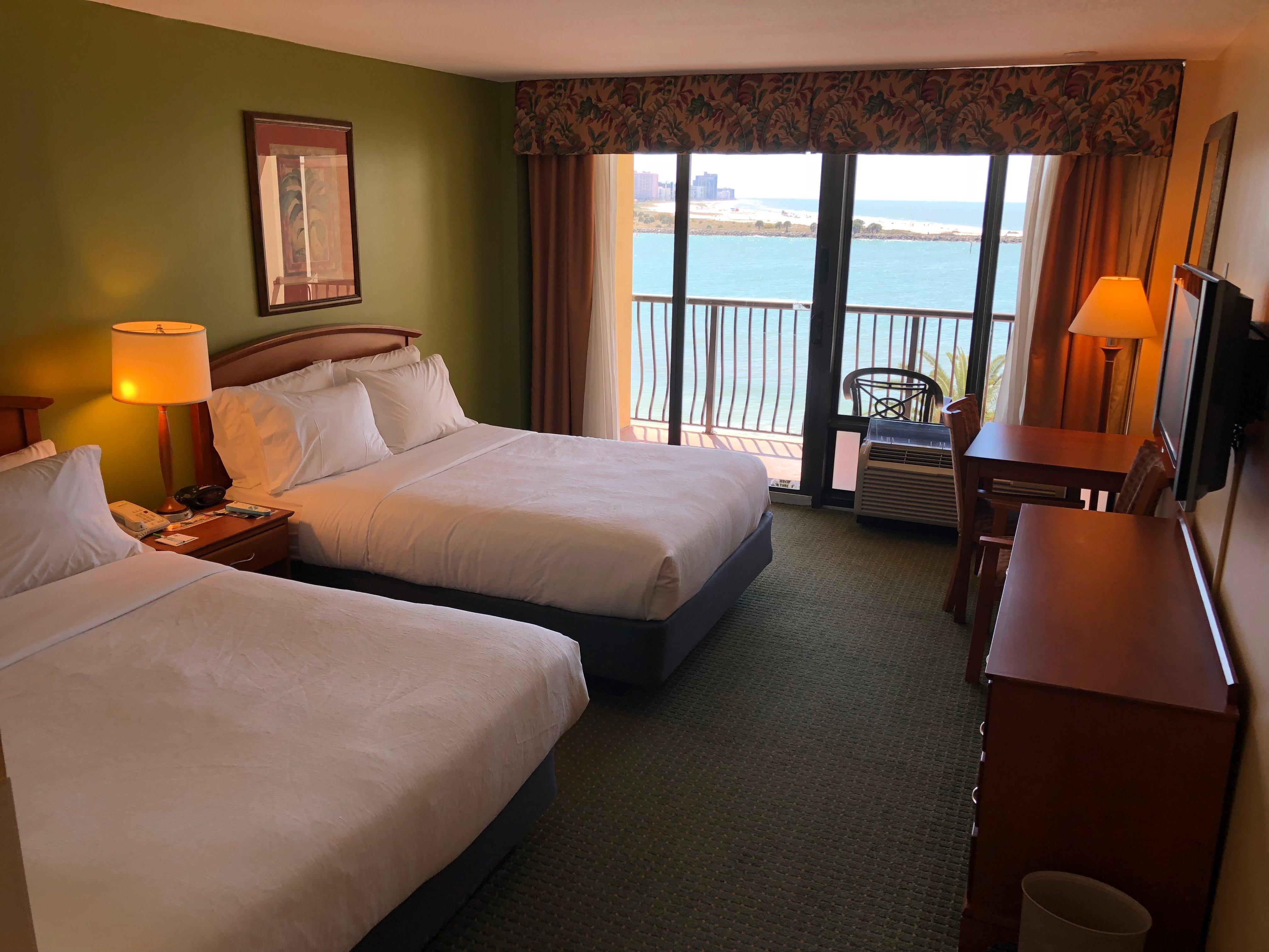 Holiday Inn & Suites Clearwater Beach By Ihg Exterior photo
