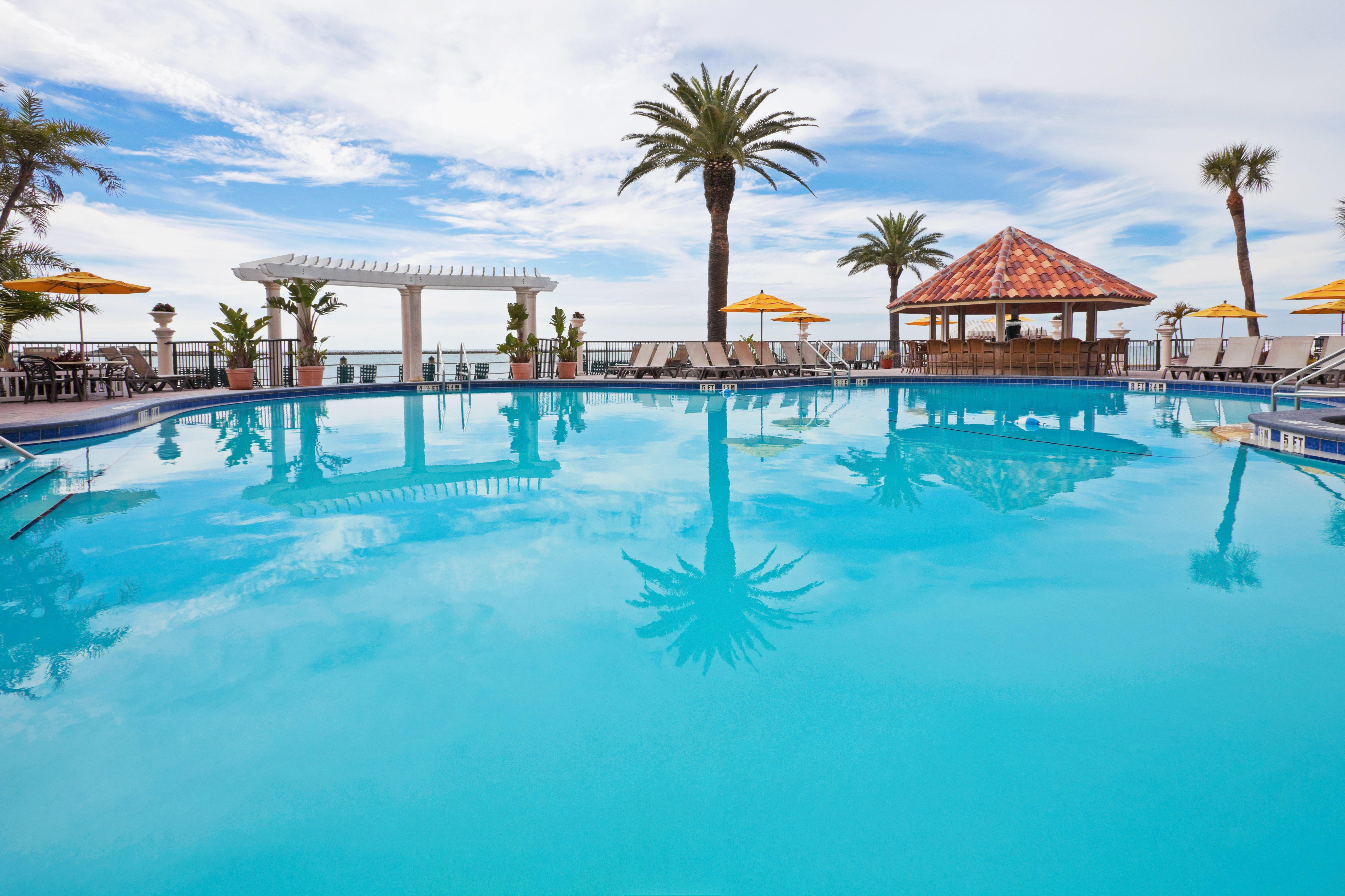 Holiday Inn & Suites Clearwater Beach By Ihg Exterior photo