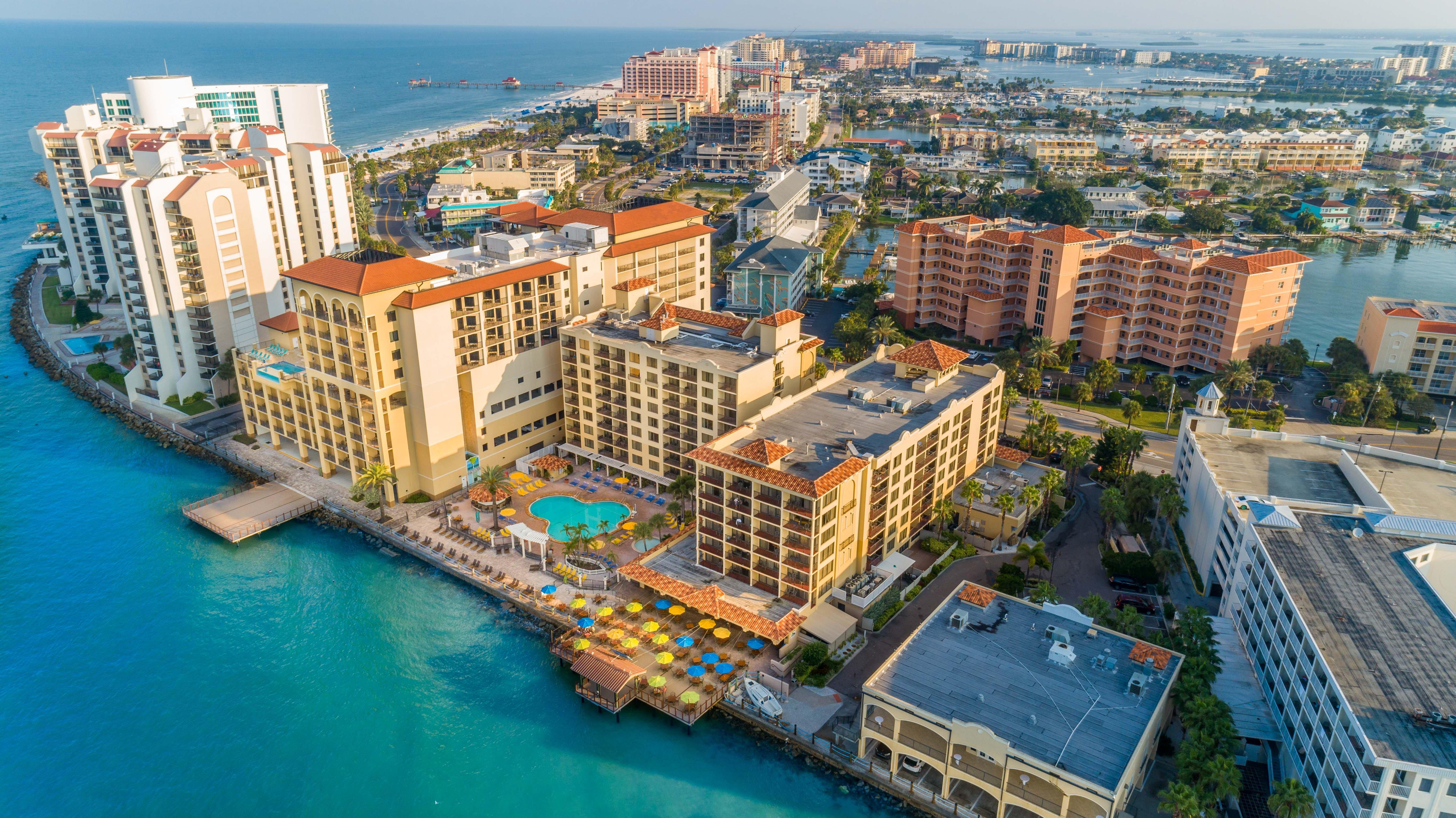 Holiday Inn & Suites Clearwater Beach By Ihg Exterior photo