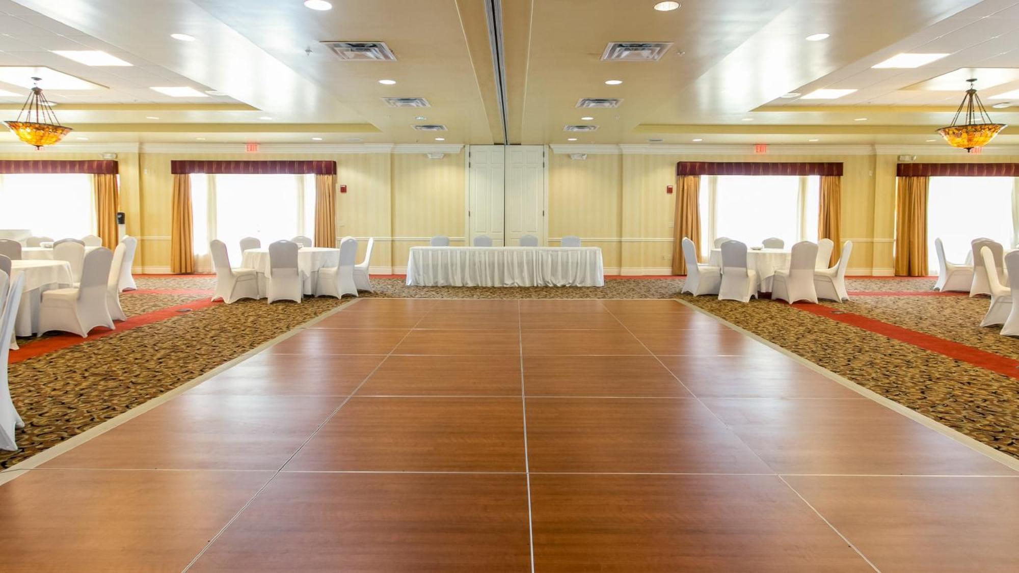 Holiday Inn & Suites Clearwater Beach By Ihg Exterior photo