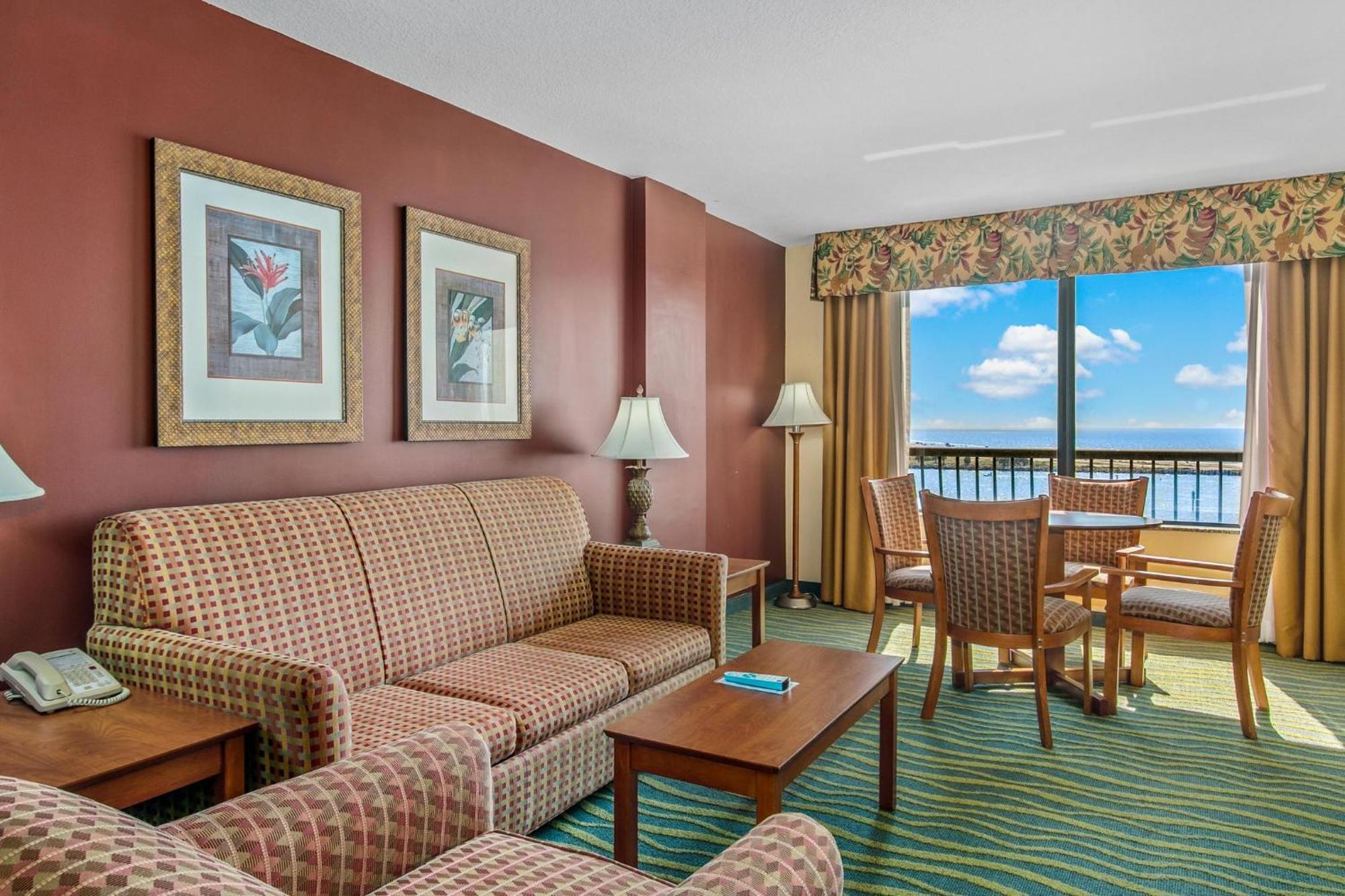 Holiday Inn & Suites Clearwater Beach By Ihg Exterior photo