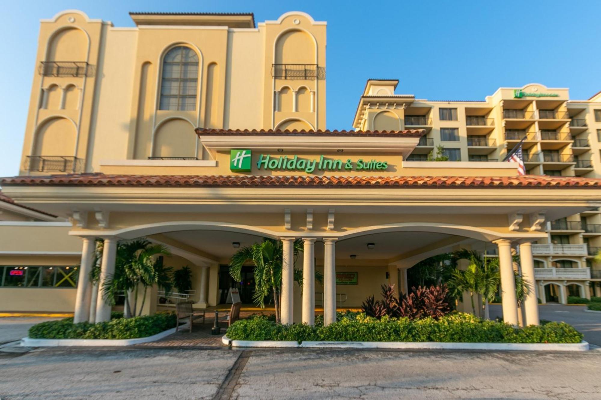Holiday Inn & Suites Clearwater Beach By Ihg Exterior photo