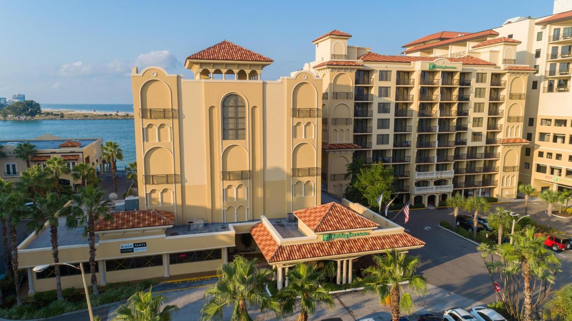 Holiday Inn & Suites Clearwater Beach By Ihg Exterior photo