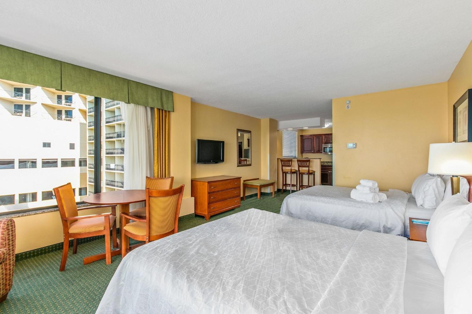 Holiday Inn & Suites Clearwater Beach By Ihg Exterior photo